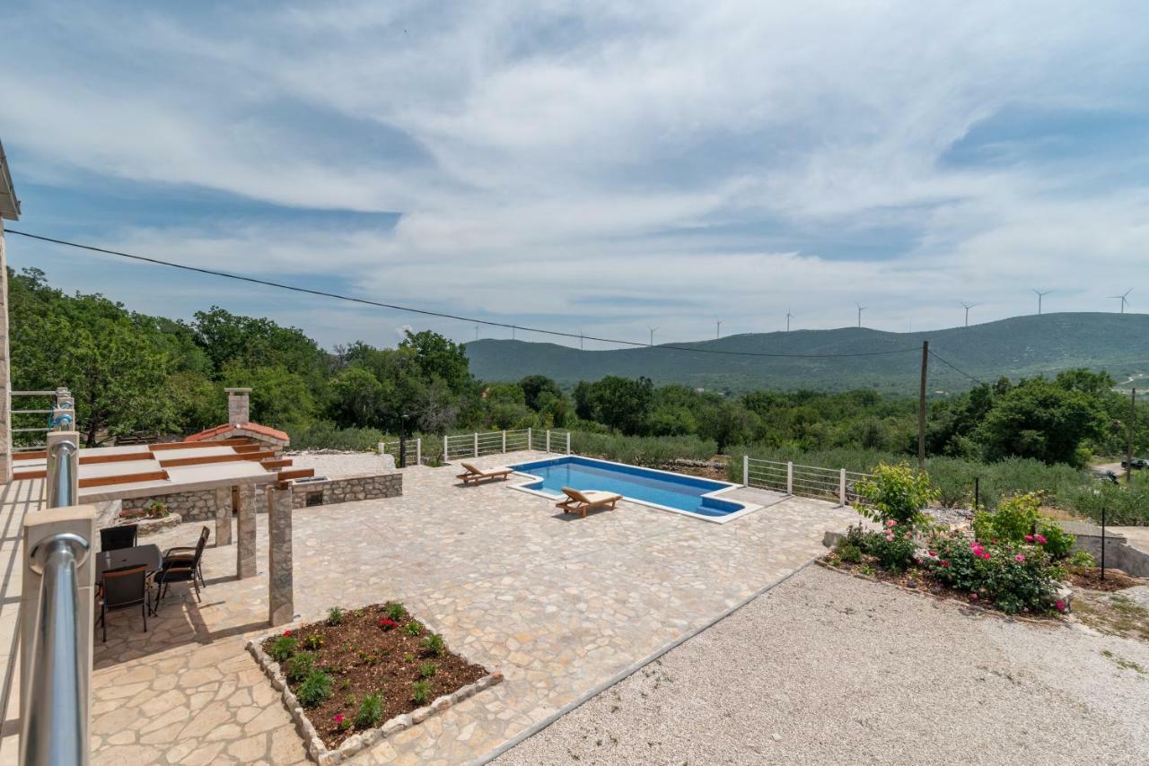 Villa Zuza Bristivica Exterior photo