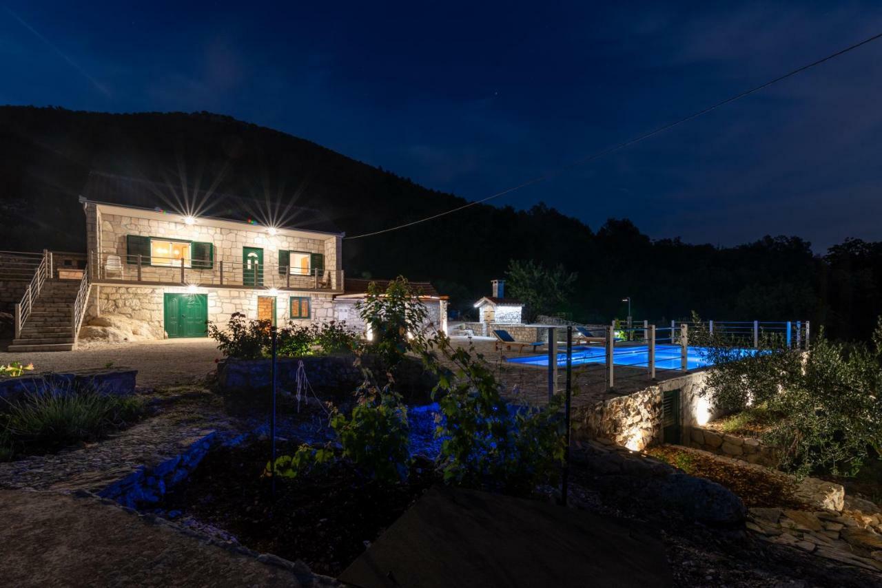 Villa Zuza Bristivica Exterior photo